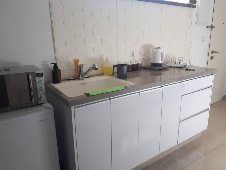 Appartement Oded Inviting Housing à Jérusalem Extérieur photo